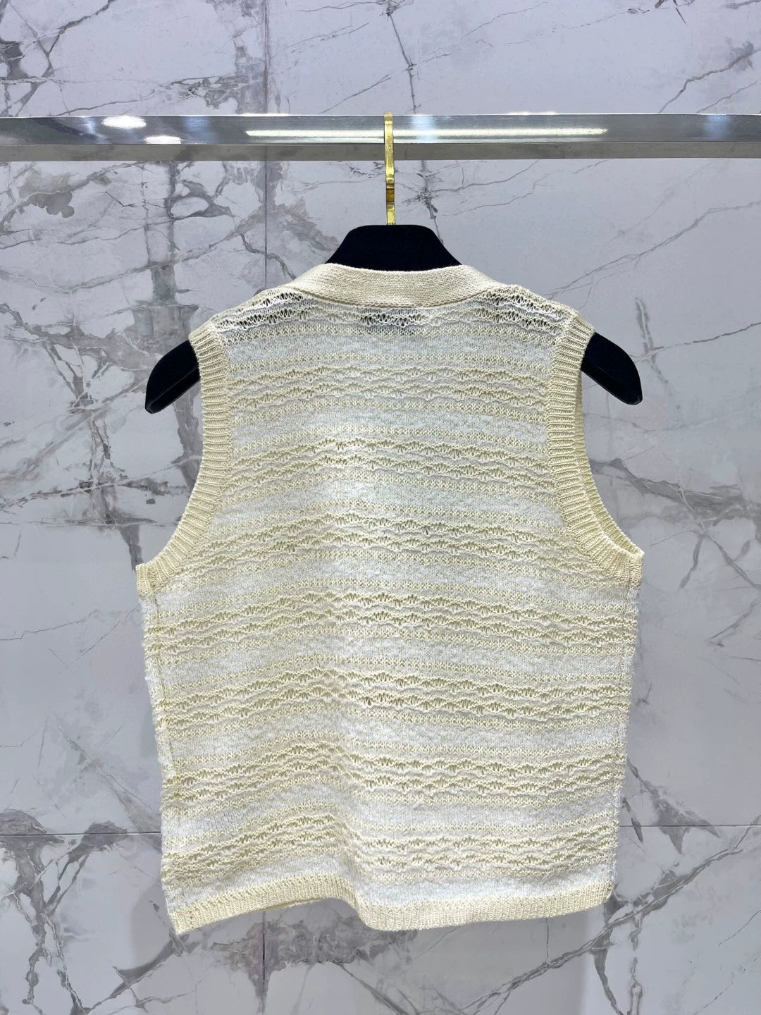 C 25 new sunflower V-neck Slim thin knitted vest cardigan