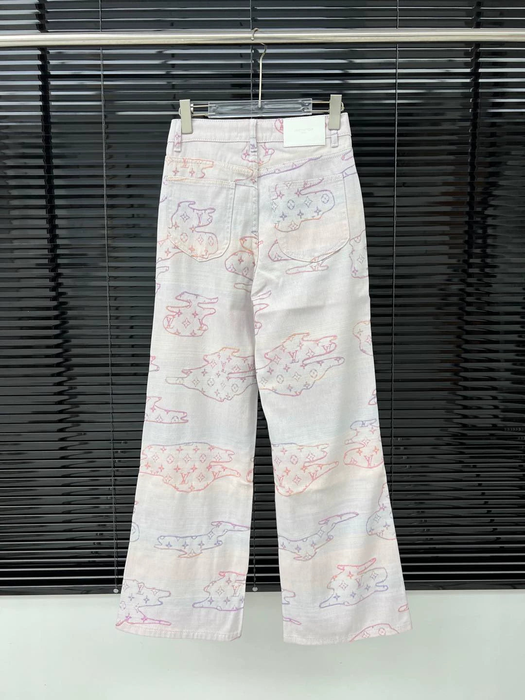 L 25 Colorful pattern jacquard denim trousers
