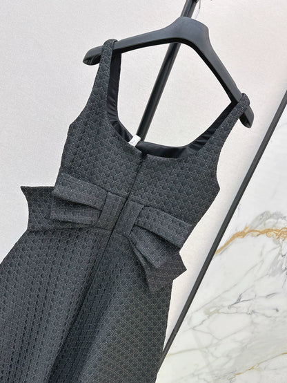 Di 25 New Black and Gold Bowknot Back Waist Suspender Dress