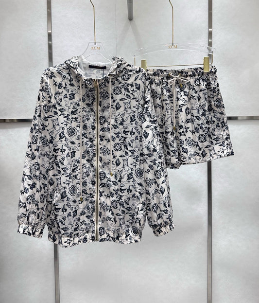 L 25 Printed Sunbrella + Shorts Set
