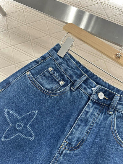 1ou 25 High-waisted laser-printed denim shorts
