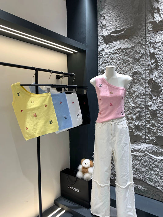 L 25 Knit Logo Sleeveless One-Shoulder Vest