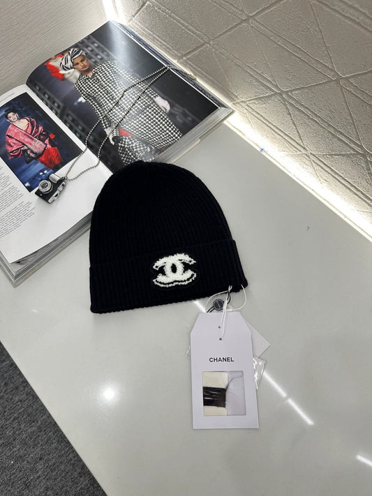 C 25 Logo Cashmere Knit Beanie