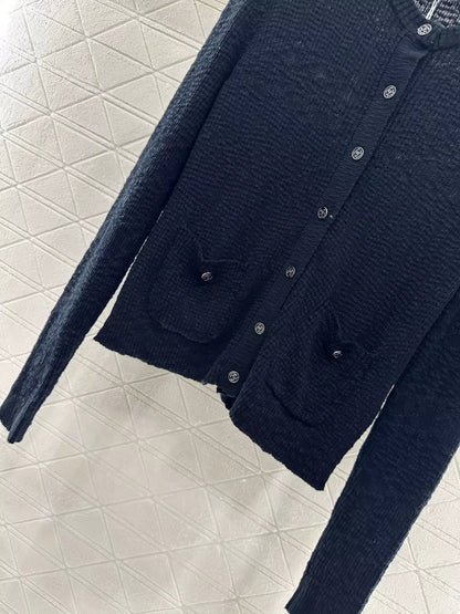 C 25 new grain texture knitted cardigan
