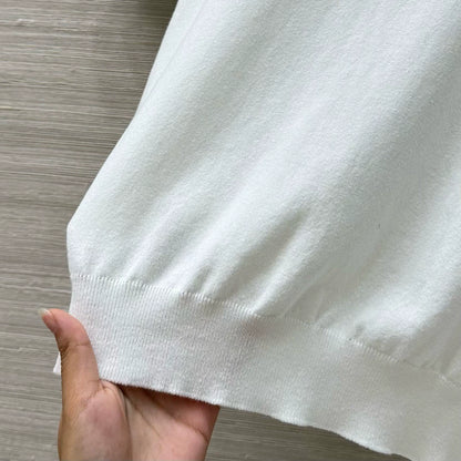 V 25 Spring/Summer New Knit Short Sleeve Top
