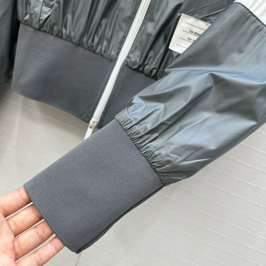 TH Spring/Summer 25 New Gray Jacket ➕Long Half Skirt Set