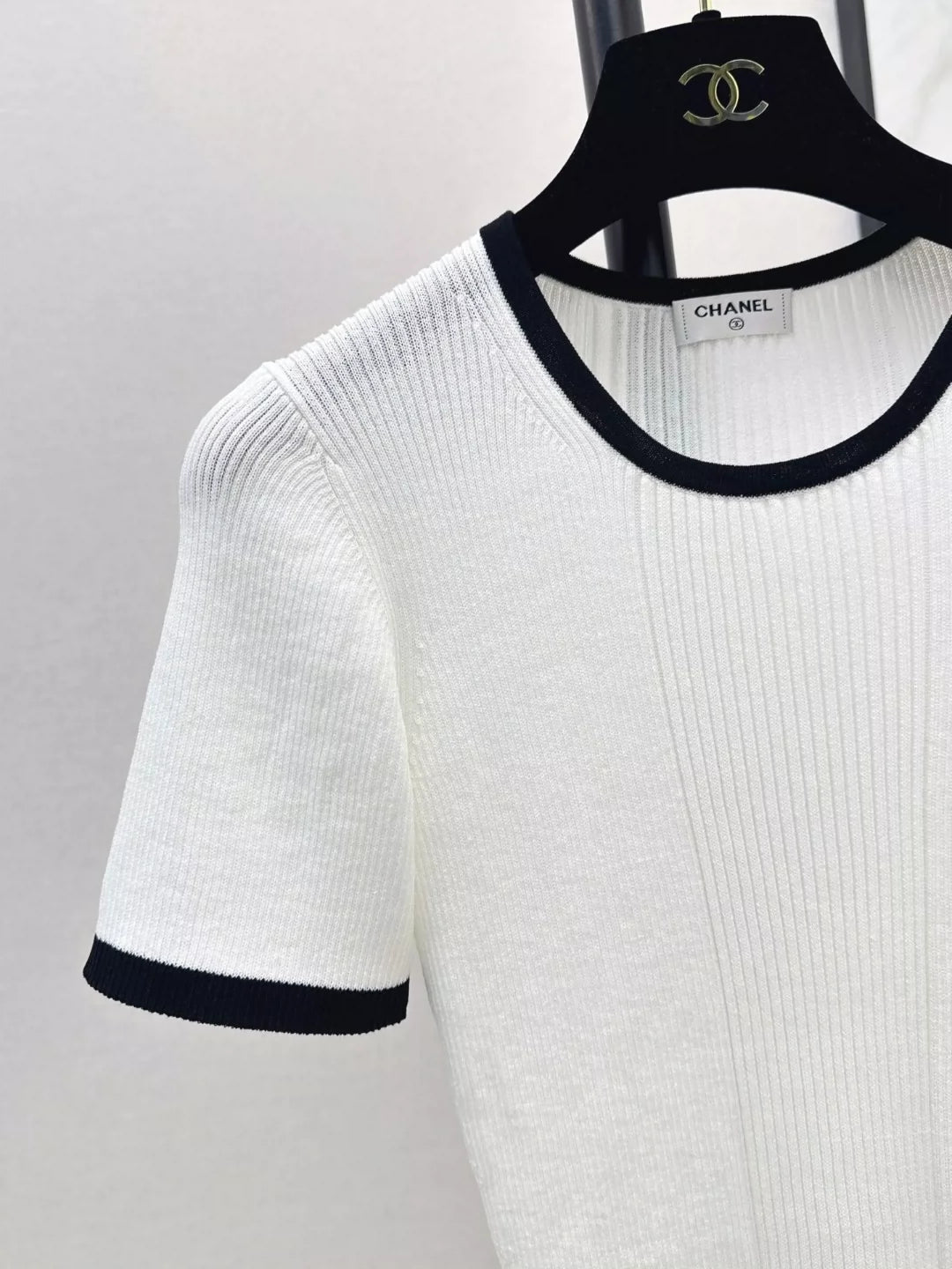 C 25 Spring/Summer New Short Sleeve Knit Cardigan