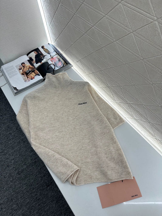 M 25 Mock-neck knit short-sleeved top