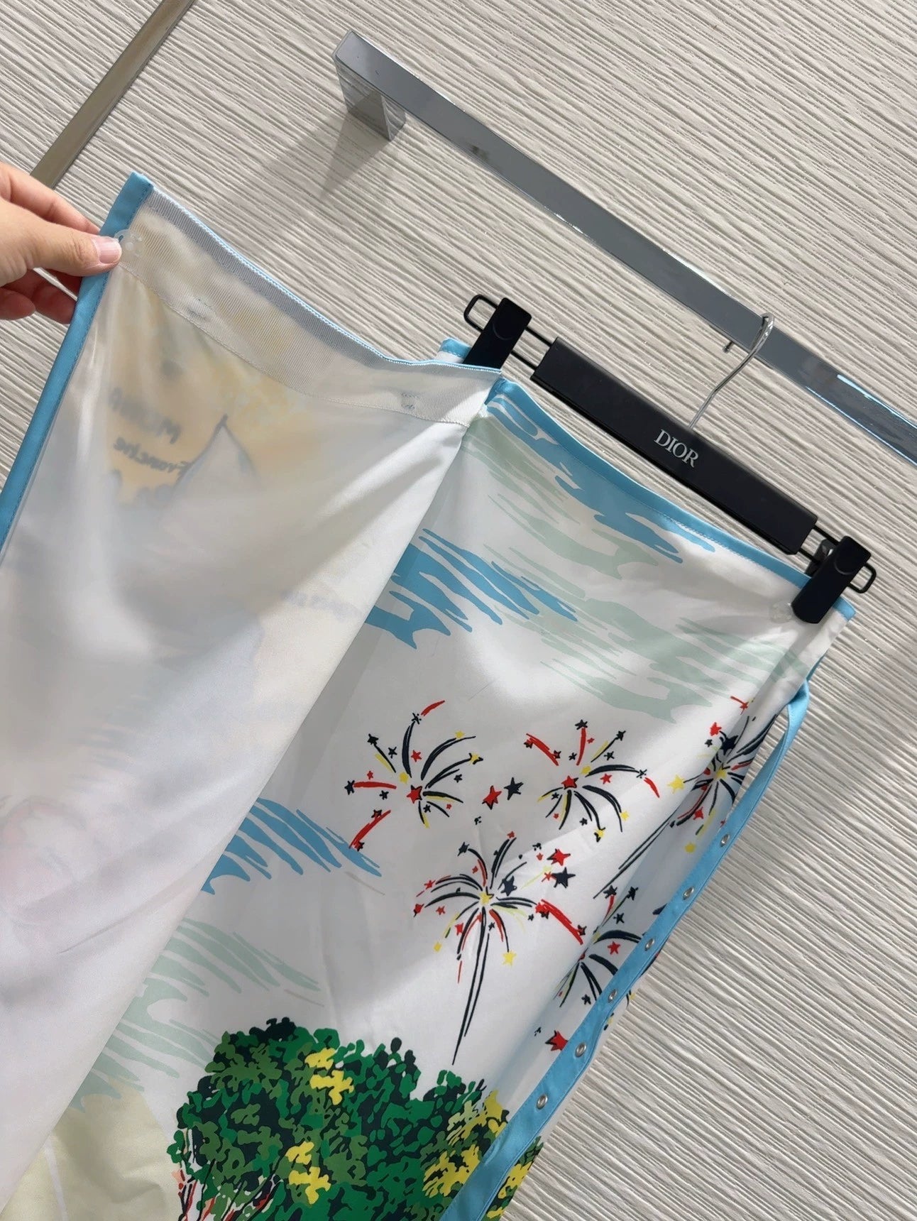 D 25 new map print belt skirt