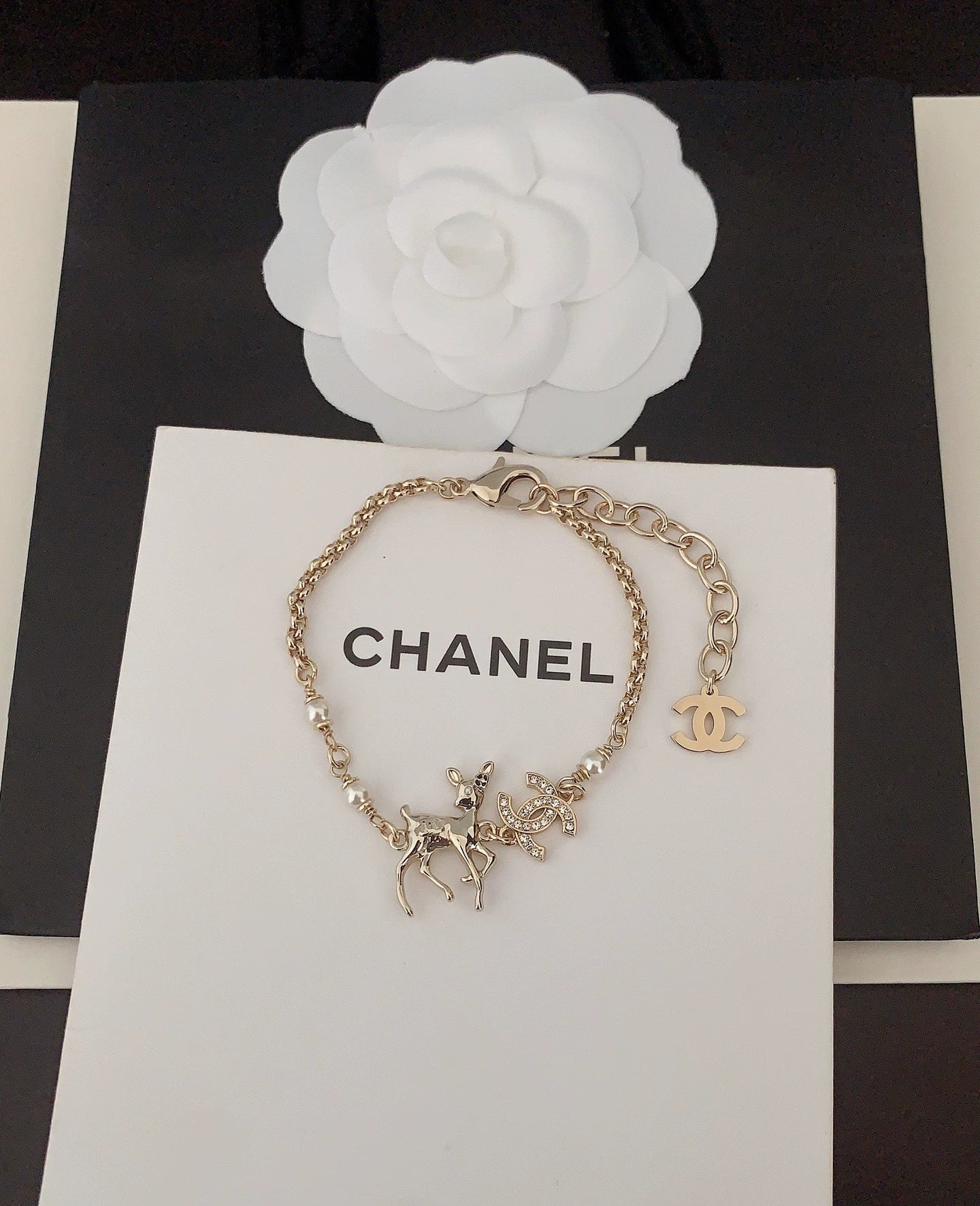 C 25  New Light Gold Fawn Bracelet