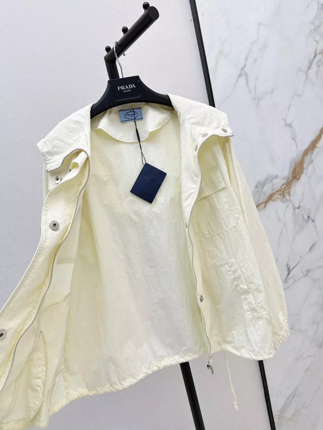P 25 Spring/Summer New Trench Coat Hooded Belt Trench Coat + Half Skirt Set