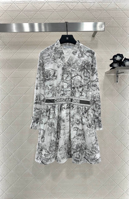 D 25 Animal jungle print accordion pleated lace dress