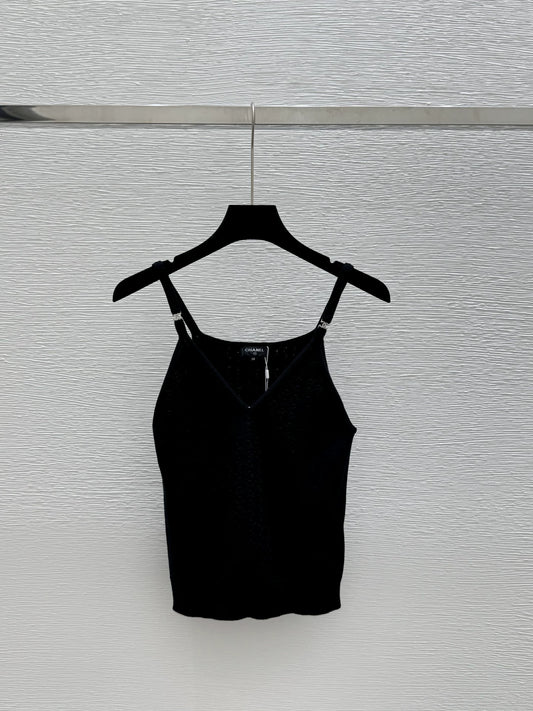 C 25 New Solid Color Simple Knit Suspenders