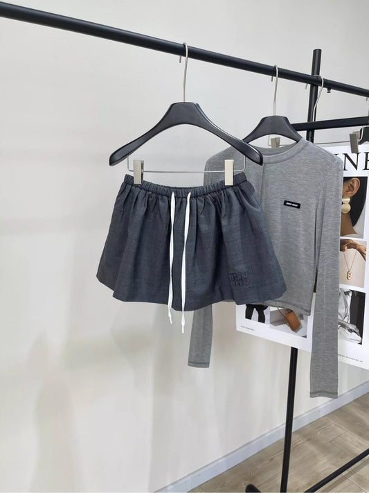 M 25 Gray Gingham Puffy Skirt