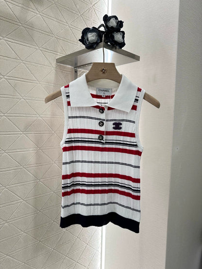 C 25 Turtleneck striped knit undershirt