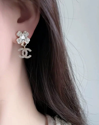 25 New Crystal Star Full Diamond Four-Leaf Clover Double C Pendant Earrings