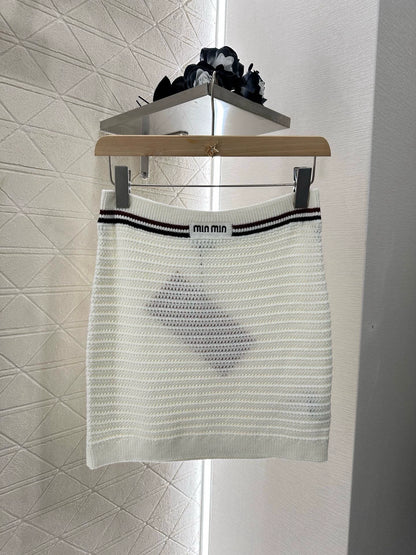 M 25 Striped knit camisole skirt set