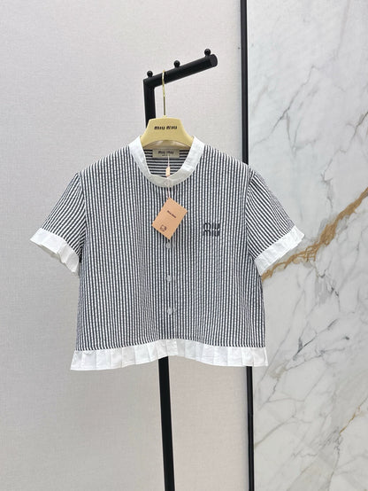 Chemise courte à volants pressés et broderie de lettres, nouvelle collection printemps/été M 25
