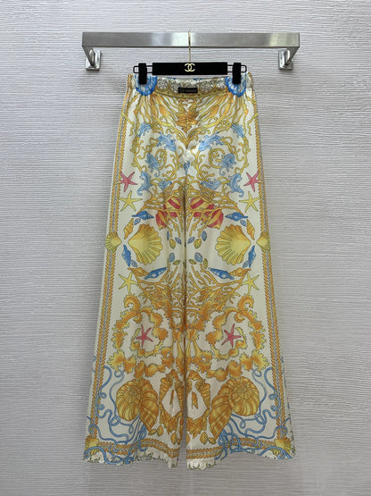 VE 25 New Style: Palace-Style Fashion Printed Casual Two-Piece Set