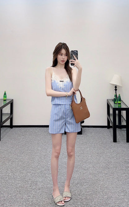 M 25 Lace suspender shorts set