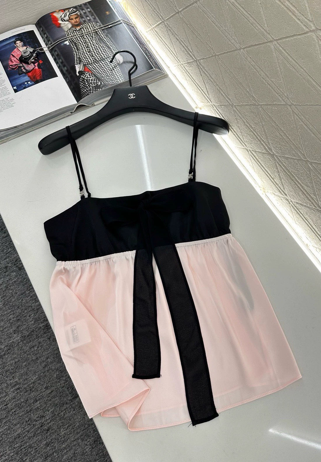 C 25 Colorblock-Camisole mit Schleife 