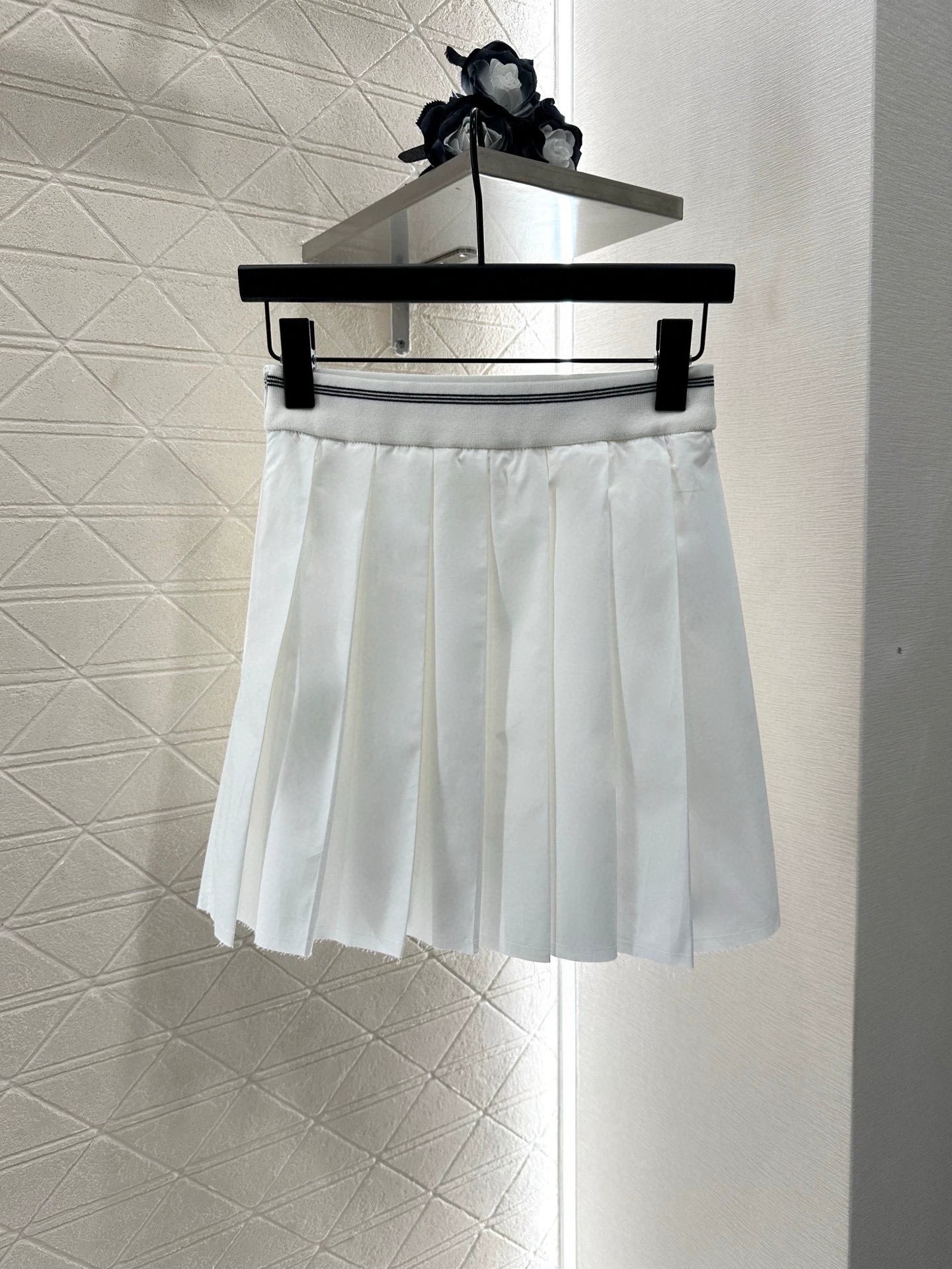 2025 Early Autumn New Arrival Short Shirt Pleated Short Skirt Suit