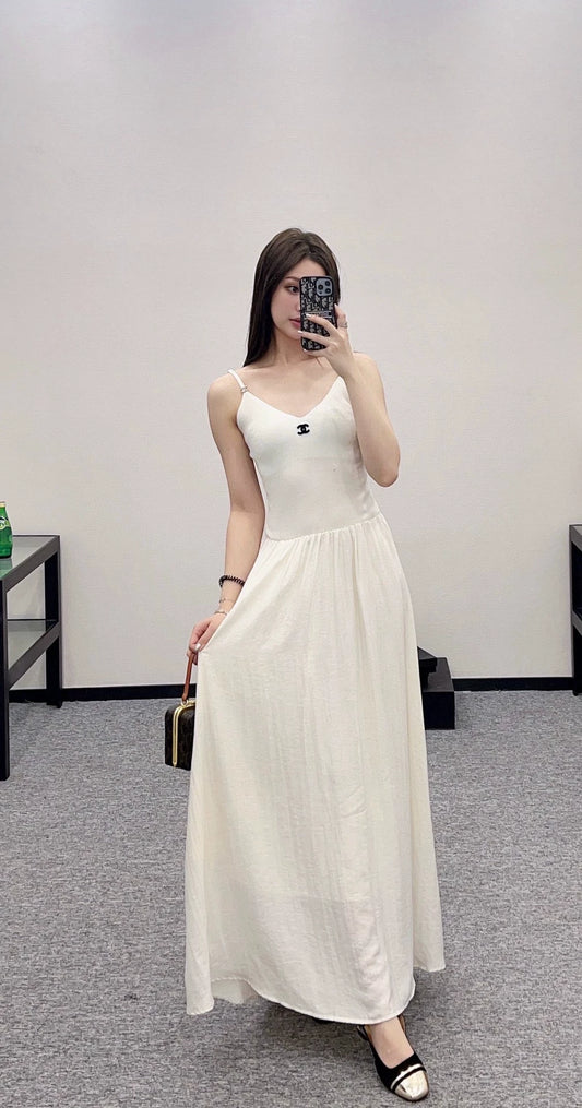 C 25 Knit Patchwork Sling Dress(White black)