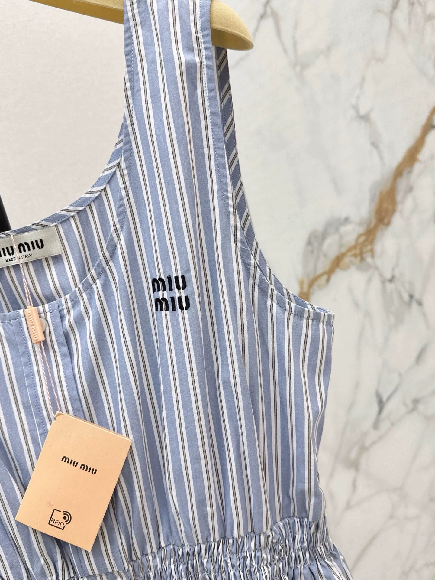 M 25 Spring and Summer New Blue Striped Sleeveless Dresses