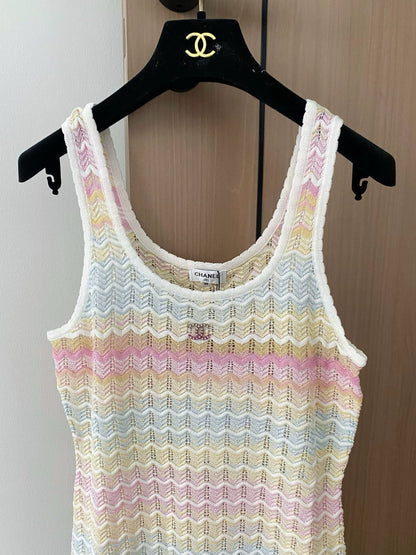 c 2025 New Clashing Stripe Knit Vest Dress