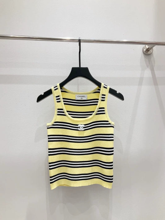 C 25 New Chest Logo Clashing Stripe Knit Vest
