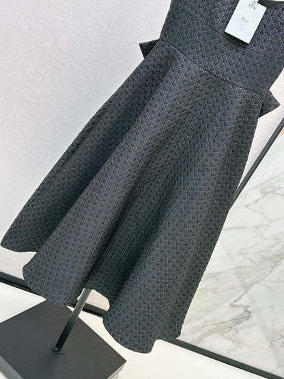 Di 25 New Black and Gold Bowknot Back Waist Suspender Dress