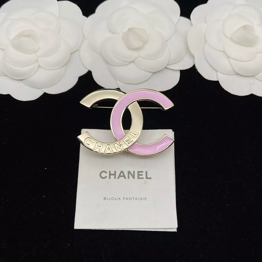 25 Summer New Pink Double C Brooch