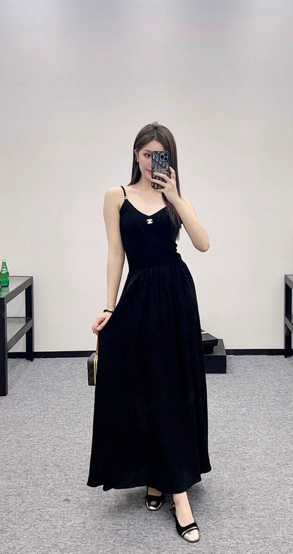 C 25 Knit Patchwork Sling Dress(White black)