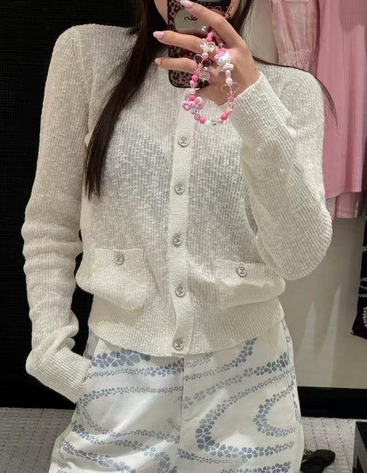 C 25 new grain texture knitted cardigan