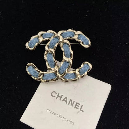 25 Summer new denim blue double C brooch