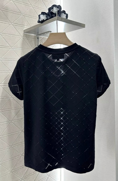 C 25  Heavy-duty beaded lattice round neck T-shirt