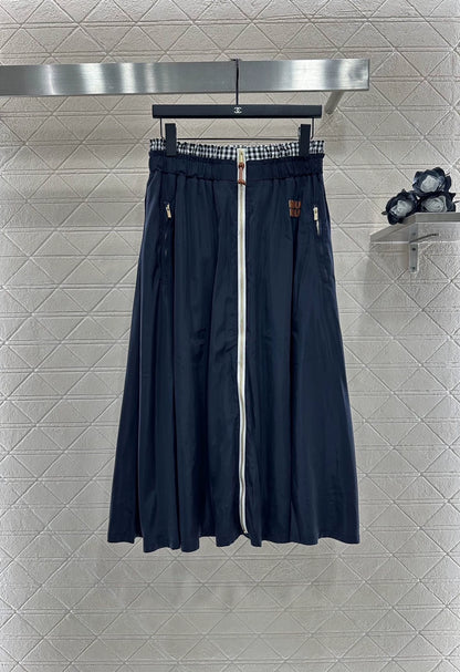 Mi 25 High-waisted zippered skirt