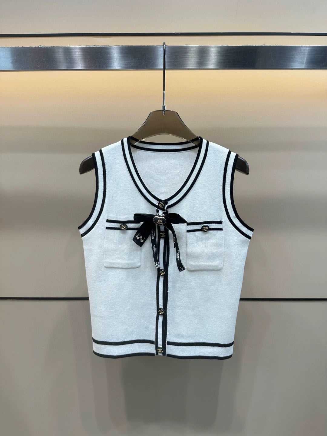 C 25 Summer new round neck bow knit undershirt