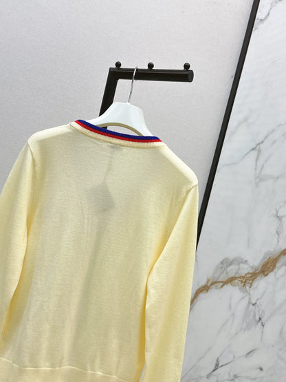 Lo 25 Embroidered decorative cardigan