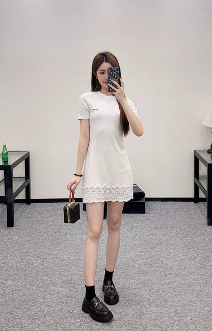 M 25 Lace Lace Short Sleeve Dress