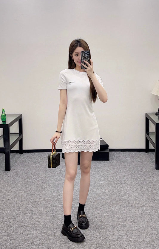 M 25 Lace Lace Short Sleeve Dress