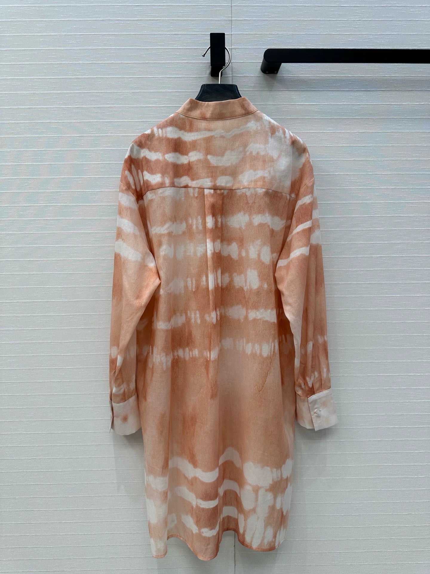 D 25 Spring/Summer Vacation Style New Water Wave Tie-Dye Long Sleeve Shirt