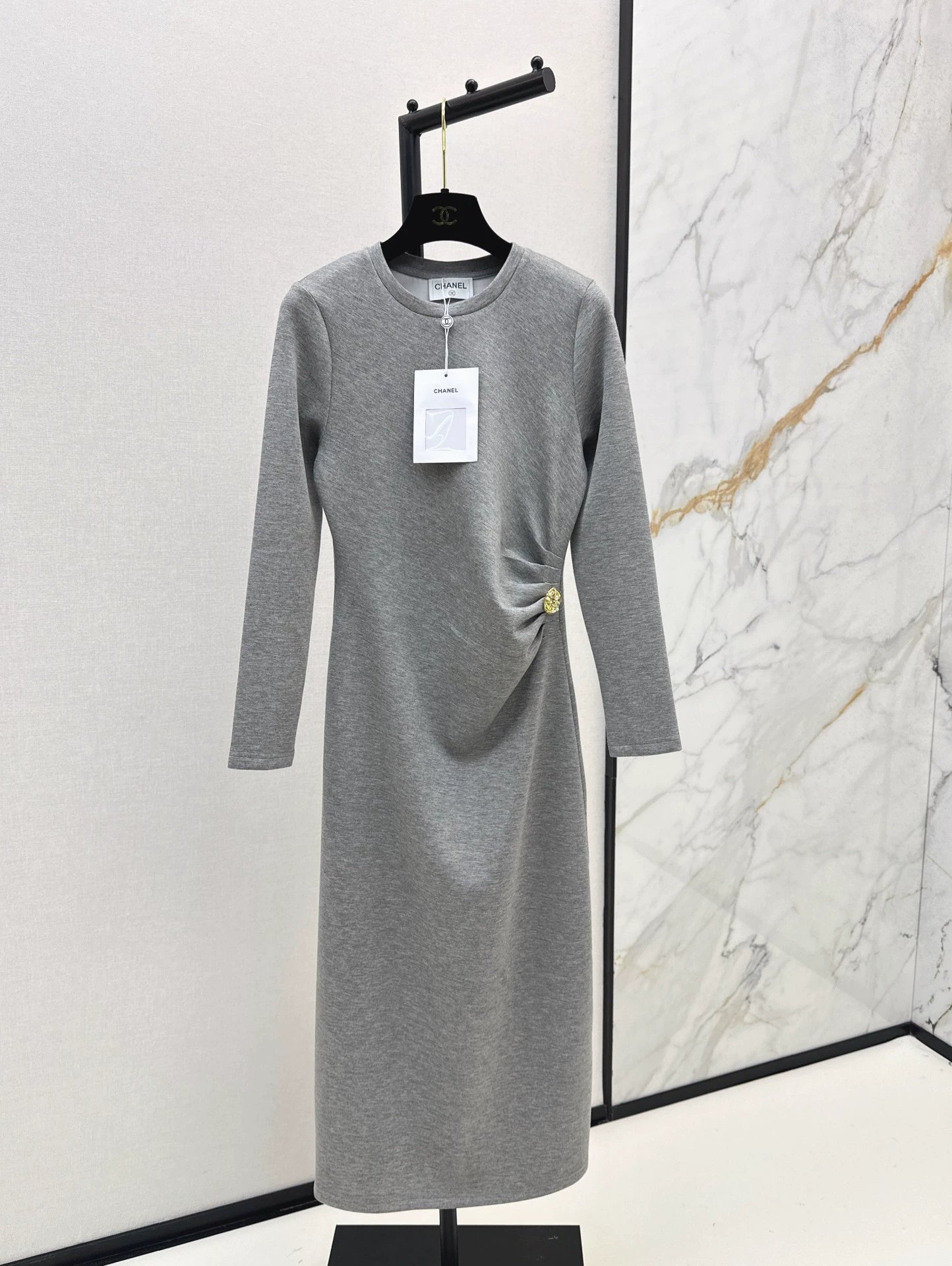 LOR 25fw Long waist-cinching dress