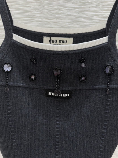 M 25 New Beaded Logo Knit Suspenders