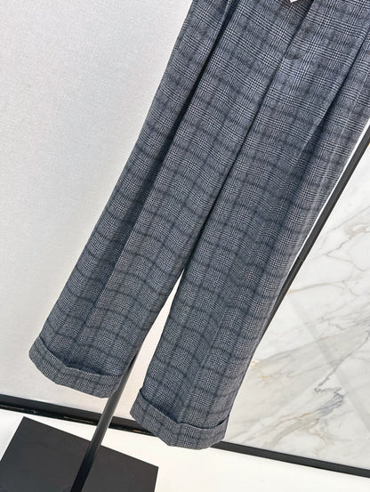 Bru 25 Blue plaid suit and trousers