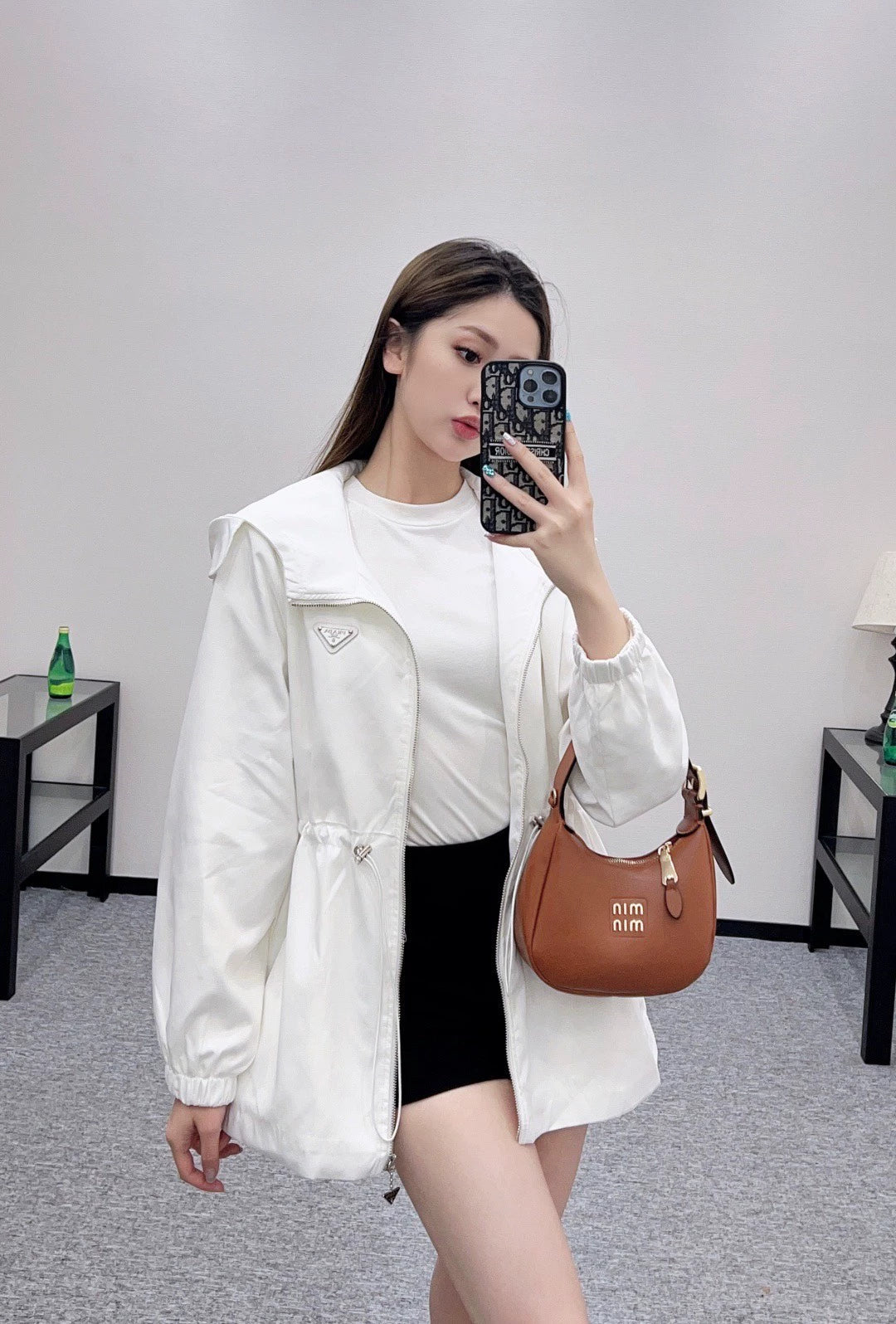 Pr 25 Hooded mid-length coat
