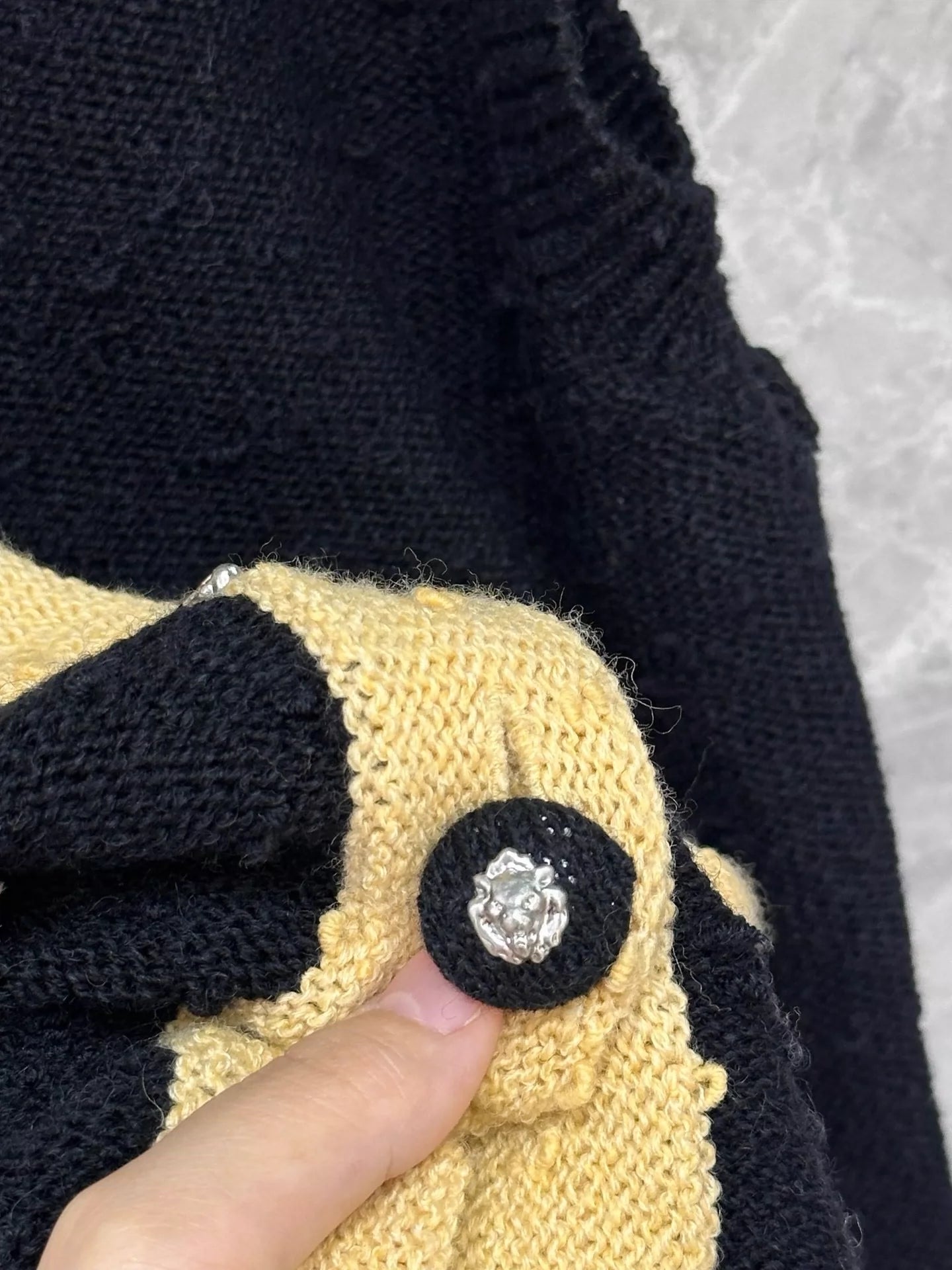 C 24 Black vest with yellow trim