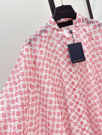 L 25 New irregular cape style shirt