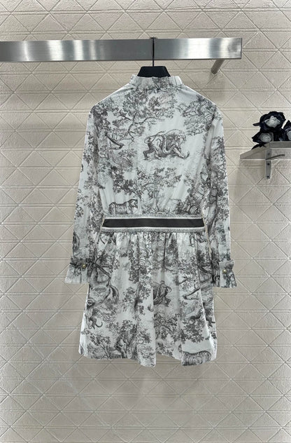 D 25 Animal jungle print accordion pleated lace dress