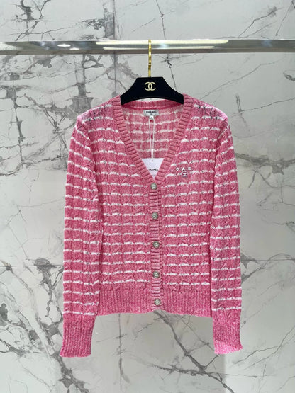 C 25 new plaid contrast color knitted V-neck cardigan ➕ round neck long sleeves